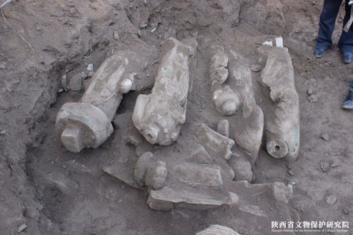 5ce612e910cc7.jpg image001.jpg